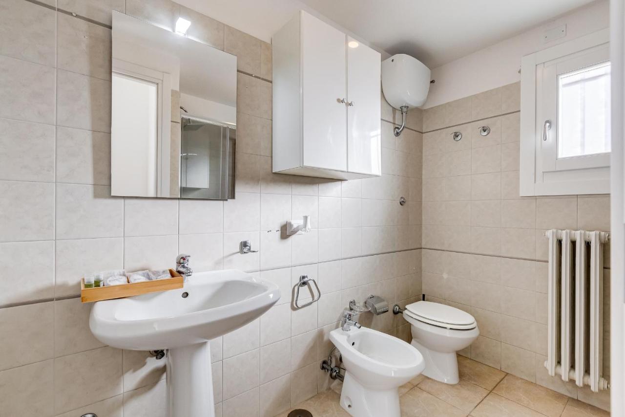 Jmartins Colosseo Suites Rom Exterior foto