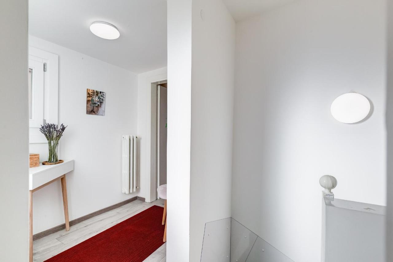 Jmartins Colosseo Suites Rom Exterior foto