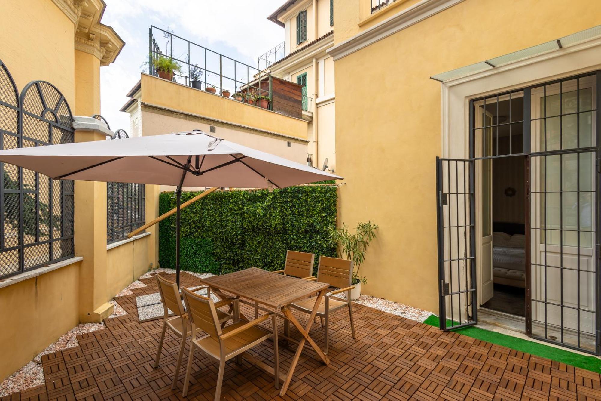 Jmartins Colosseo Suites Rom Exterior foto