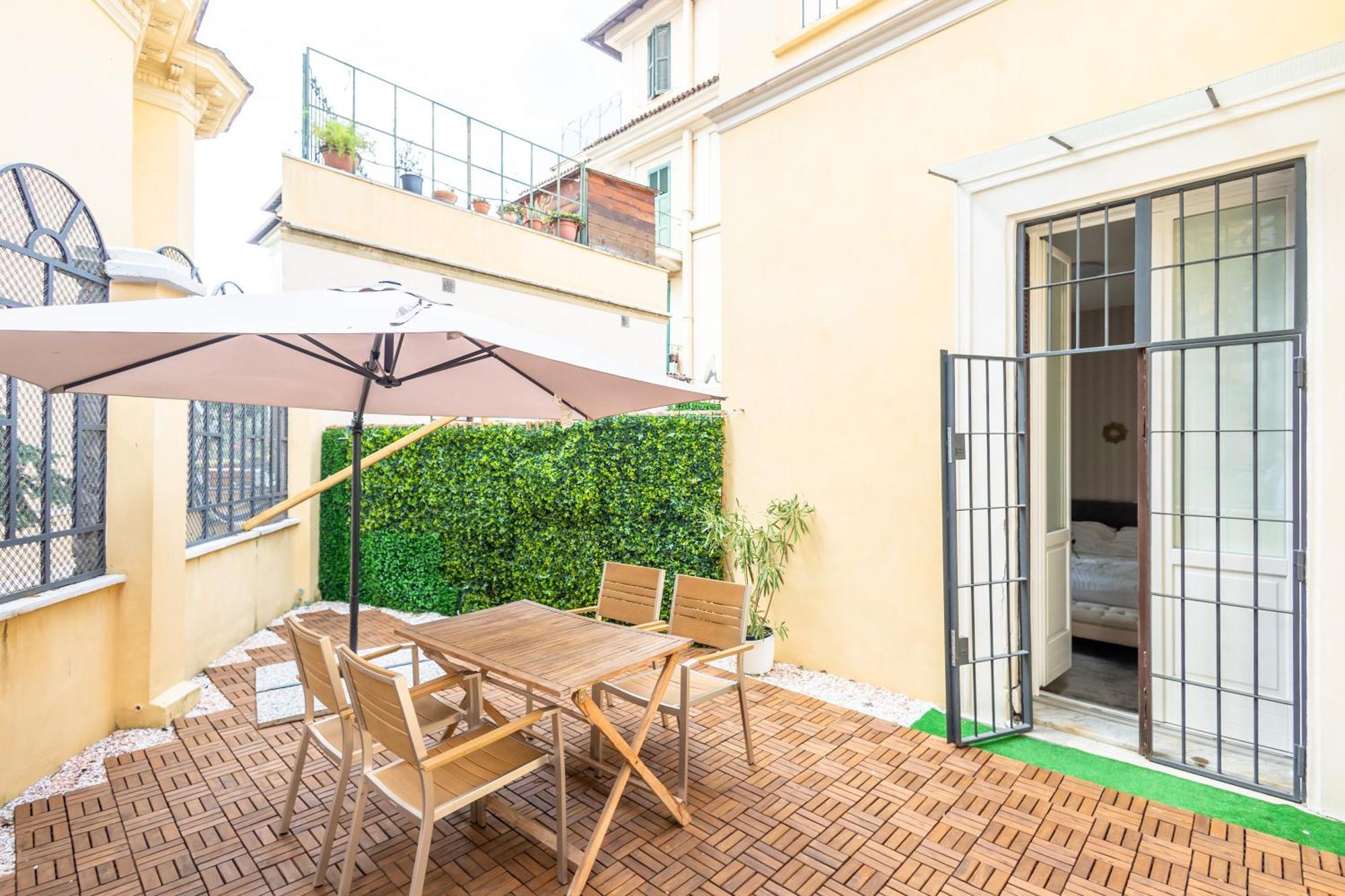 Jmartins Colosseo Suites Rom Exterior foto